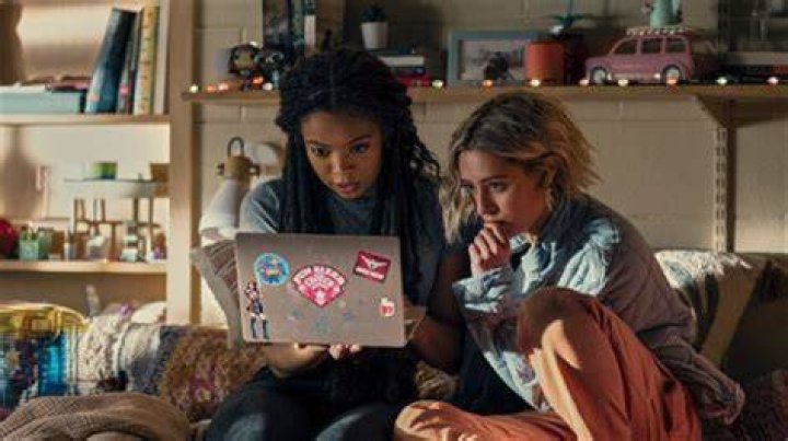 5 Facts About Tamara Taylor, Her Movies, TV Shows and Net Worth
