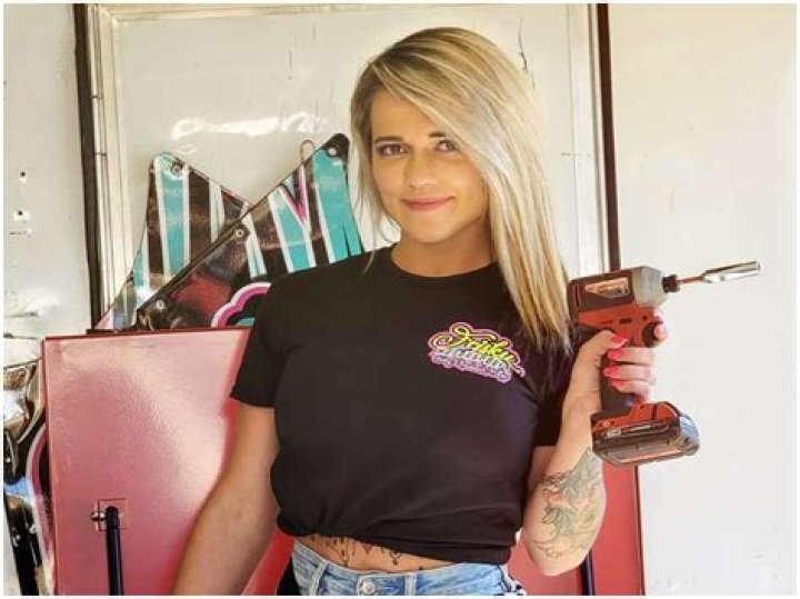 Abby Elizabeth Miller Bio, Wiki, Age, Family, Boyfriend, Model, Instagram and Net Worth