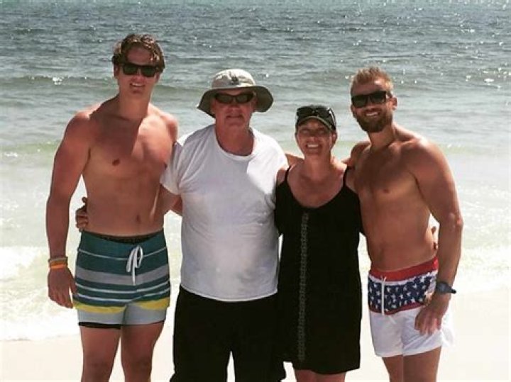 AFC: Joe Burrow Brothers & Sister – Who Are Jamie and Dan Borrow?