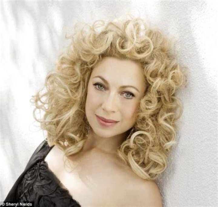 Alex Kingston Bio, Wiki, Age, Family, Husband, Movies, TV Shows and Net Worth