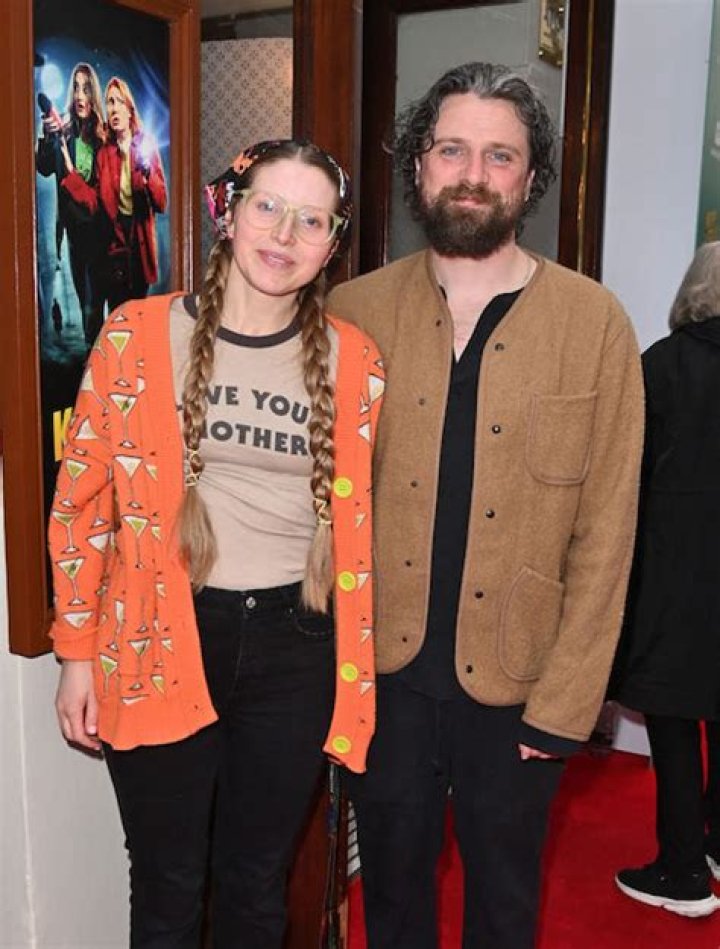 Alfie Brown Comedian Age – Jessie Cave Partner, Are They Married?