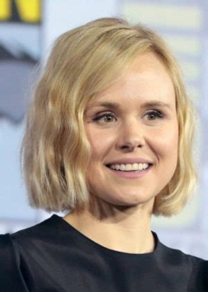 Alison Pill Height, Weight, Age, Wiki, Biography, Net Worth, Facts