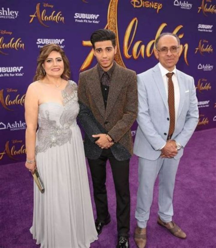 Alladin Star Mena Massoud Parents Gorgit and Mansour Massoud Are The Natives Of Egypt