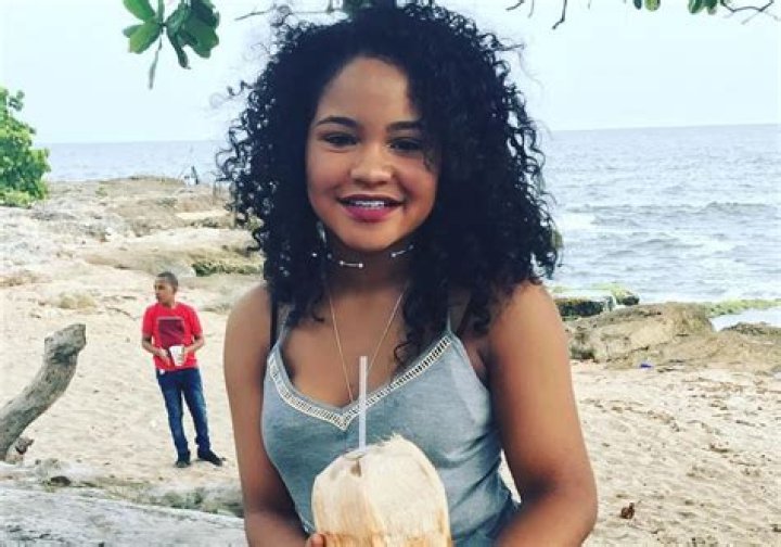 Amanda Mena Age, Wiki, Biography, Parents And Boyfriend Instagram