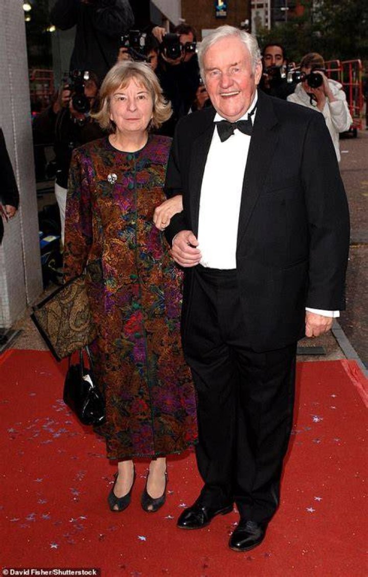 Ann Davies Husband: Who Was EastEnders Actress Ann Davies’ Husband Richard Briers?