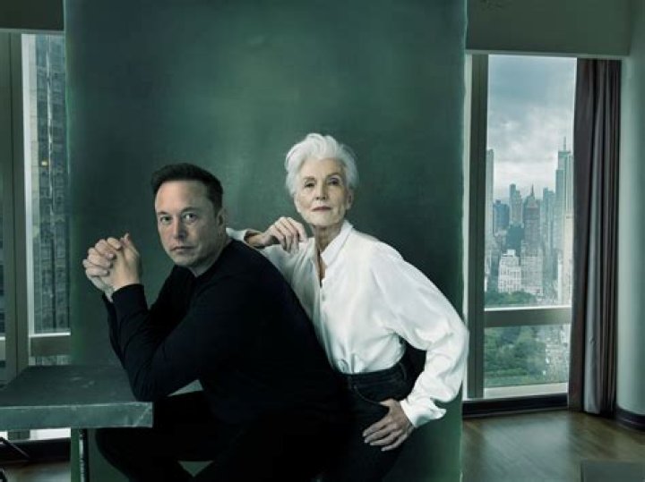 Annie Leibovitz Bio/Wiki, Age, Husband, Kids, Family, Net Worth, Photography, Works, and Books