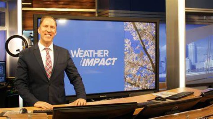 Anthony Domol Is Leaving Fox 17 As The Meteorologist Announces His Last Show