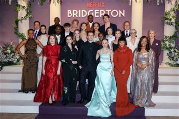 Bridgerton: Martins Imhangbe Age, Wiki, Biography, Height, Girlfriend, Net Worth