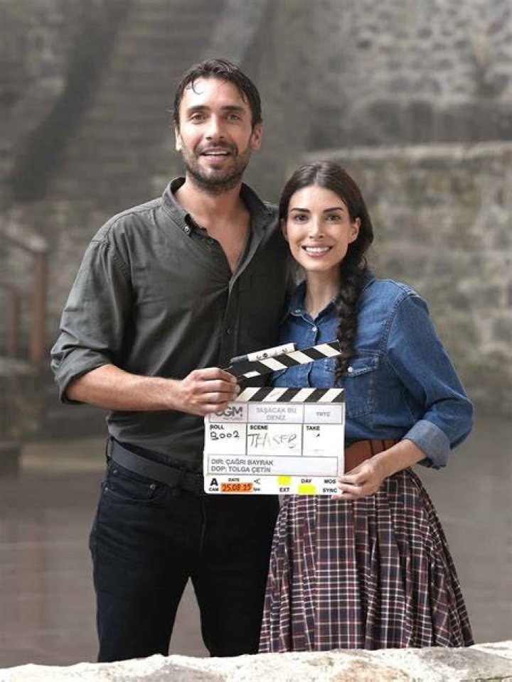 Burak Deniz Bio, Wiki, Age, Wife, Height, Movie, TV Shows, Family, Net Worth and Dramas