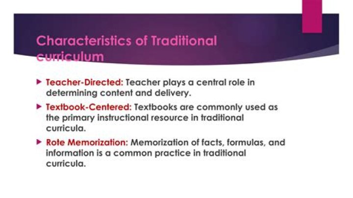 Characteristics of traditional drama