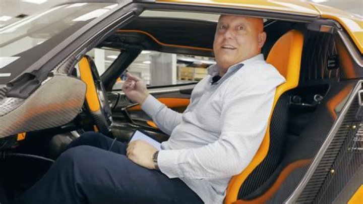 Christian von Koenigsegg’s Net Worth, Age, Height, Weight, Wife, Kids, Bio-Wiki