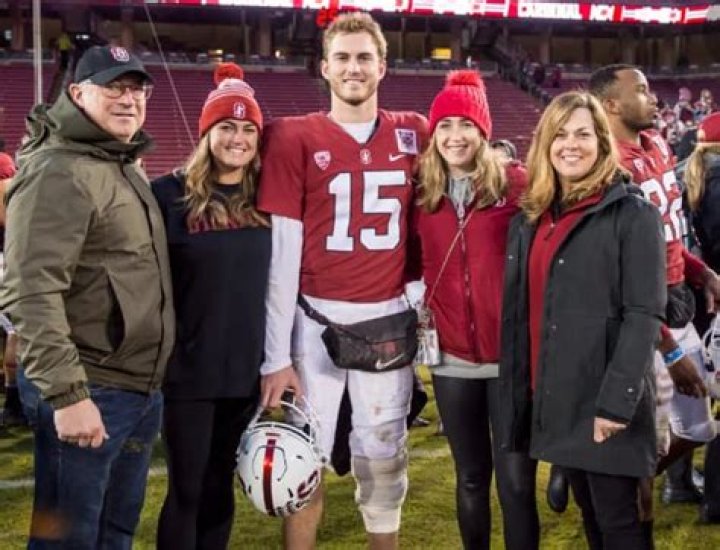 Davis Mills Parents: Meet Steve and Dawn Mills