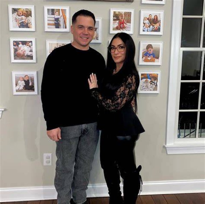 Deena Nicole Cortese (TV Personality) Age, Husband, Height, Baby, Net Worth