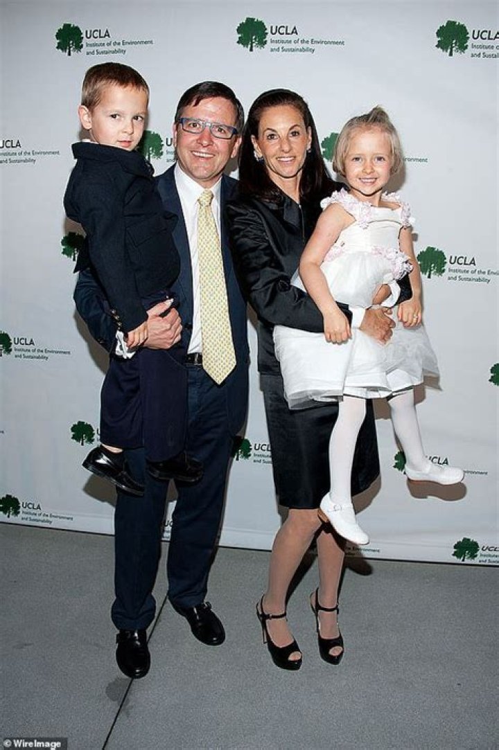 Does JB Pritzker have children?