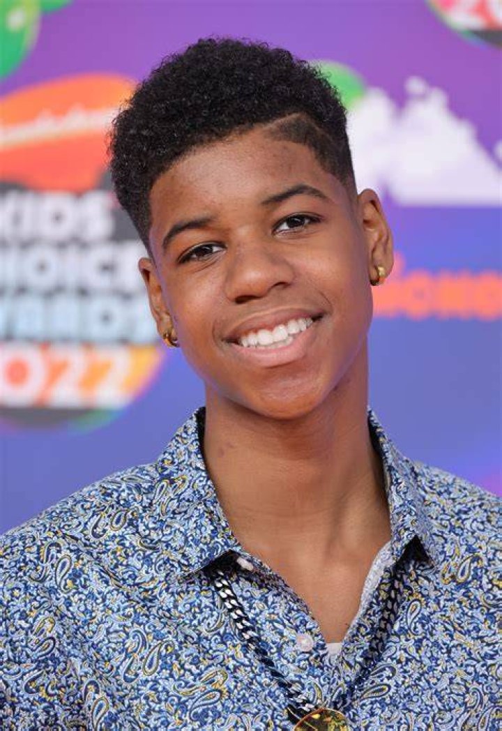 Donovan McCrary Bio, Wiki, Age, Height, Family, Wife, Movies and Net Worth.