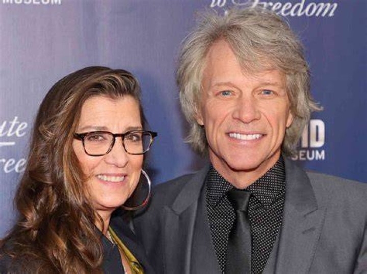 Dorothea Hurley Age, Birthday: Jon Bon Jovi Wife – 10 Facts To Know About