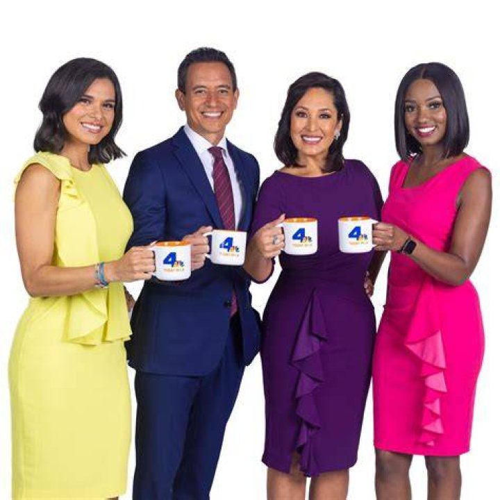 Ellen Leyva Bio–Wiki, Age, Height, Husband, Daughters, ABC7 And Salary.