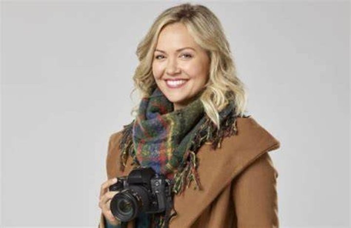 Emilie Ullerup Bio, Wiki, Age, Height, Family, Husband, Movies, Tv Shows, and Net Worth.