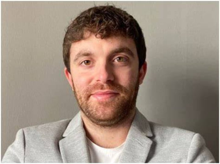 Fabrizio Romano Bio, Wiki, Age, Height, Parents, Wife, Career, and Net Worth