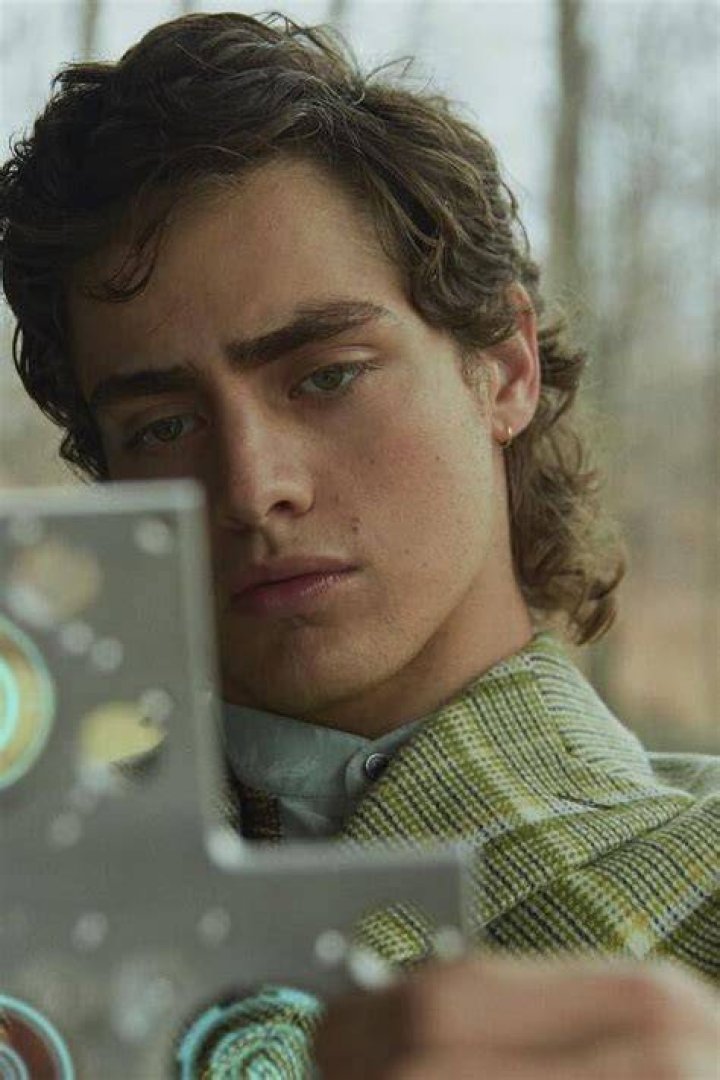 Fin Argus Bio, Wiki, Age, Height, Wife, Clouds, Net Worth, Songs, The Gifted, Singular, Movies and TV Shows