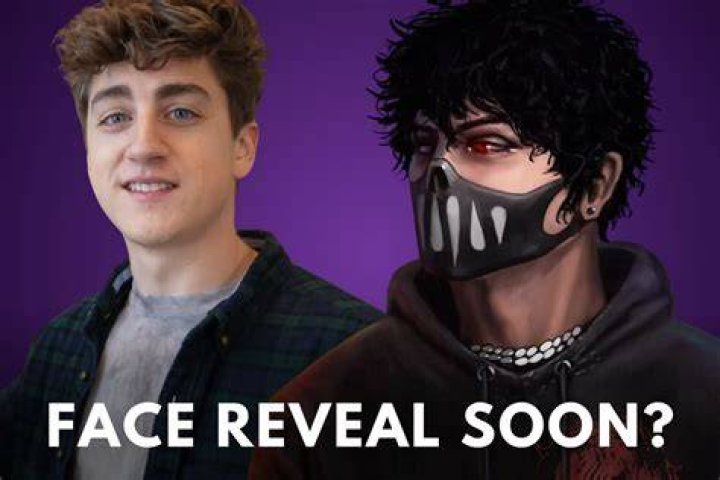 Has Polarcub Done A Face Reveal? Here’s How She Really Looks Like