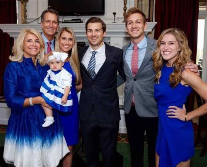 How Many Kids Does Cris Collinsworth Have? Meet His Wife Holly Bankemper & Family