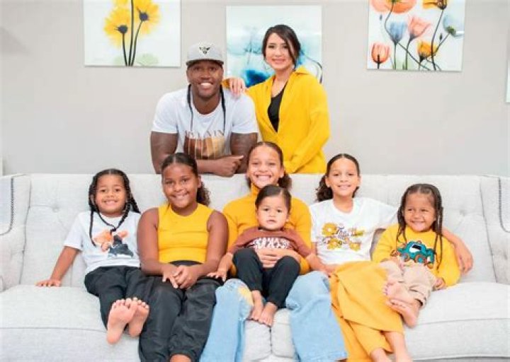 Is Darnell Williams Still Married To Jackie Lowe? Wife And Children