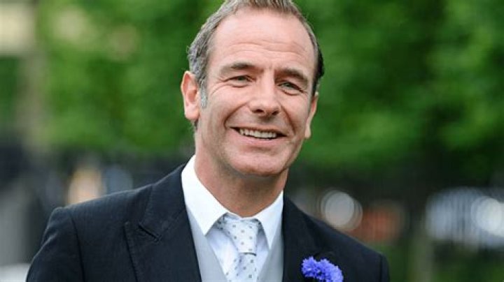 Is Robson Green Gay? Everything On His Married Life And Net Worth