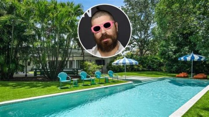 Is The Fat Jewish aka Josh Ostrovsky A Billionaire? His Net Worth Revealed
