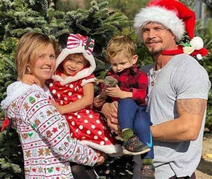 JD Pardo is Married to Wife: Emily Frlekin. Kids.