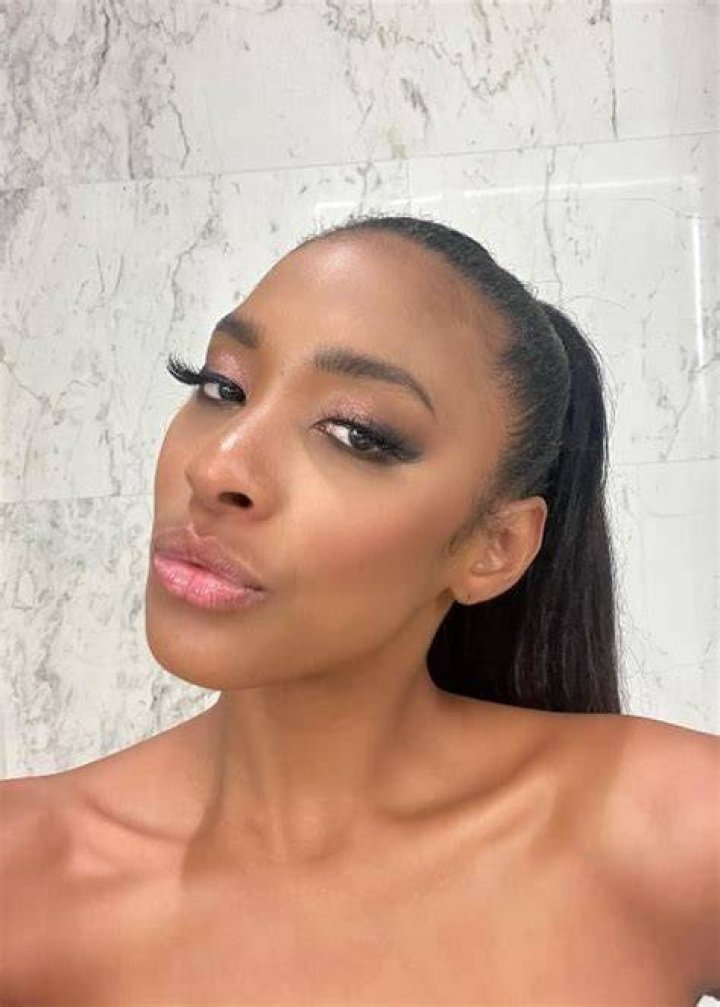 Kiara Cole Height, Weight, Net Worth, Age, Birthday, Wikipedia, Who, Instagram, Biography