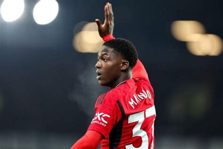 Kobbie Mainoo Biography: Parents, Country, Age, Salary, Net Worth, Girlfriend, Stats, Religion, Brother, Wikipedia