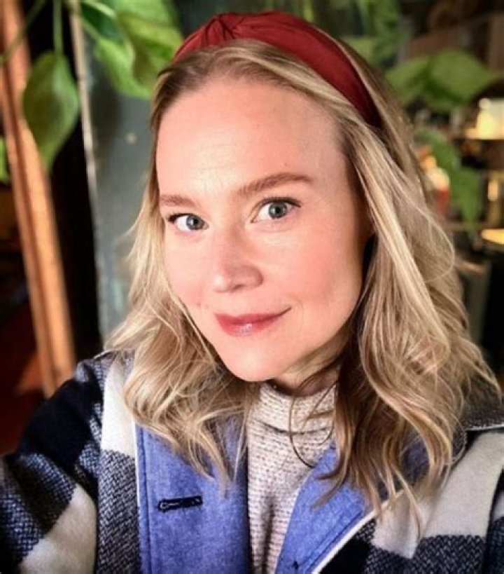 Kristin Booth Bio, Wiki, Age, Height, Husband, Children, Parents, Actress, Movies, and Net worth
