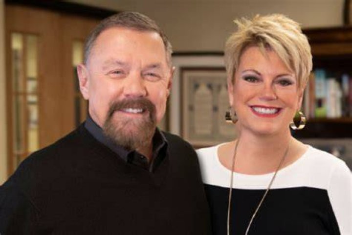 Larry Huch Bio, Wiki, Age, Wife, Children, Net Worth, Ministries, and Books