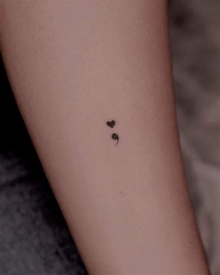 Lauren Hemp Tattoo Meaning And Design: What Happened To Her Teeth?