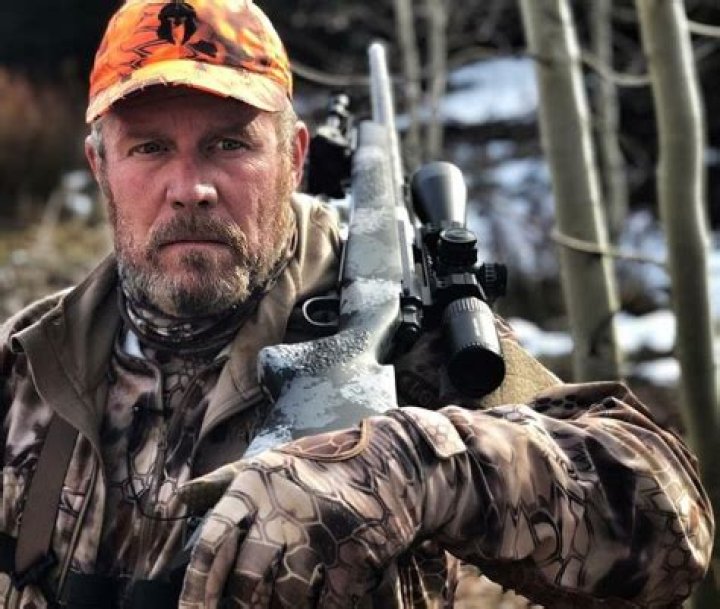 Mark Geist Wiki Biography, Age, Birthday, Wife, Family, Arm Injury, Net Worth, UCCS, Instagram