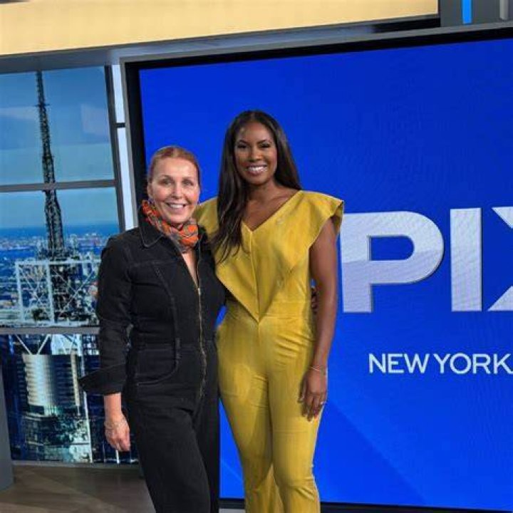 Mary Murphy (Anchor) Bio, Age, Parents, PIX11 News, CBS2, Salary