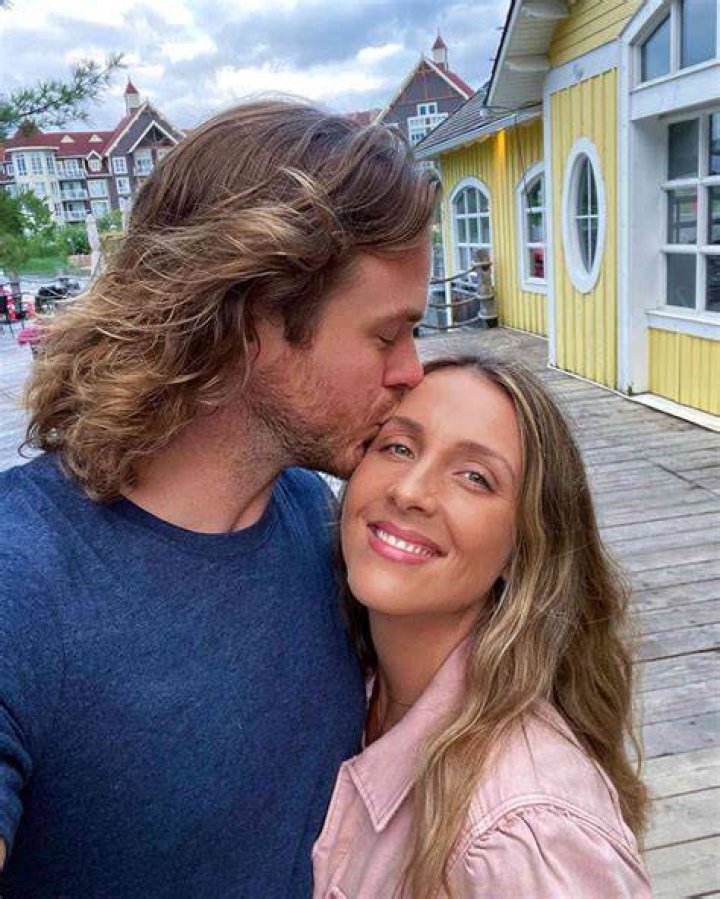 Meet Mike Holmes’ Wife