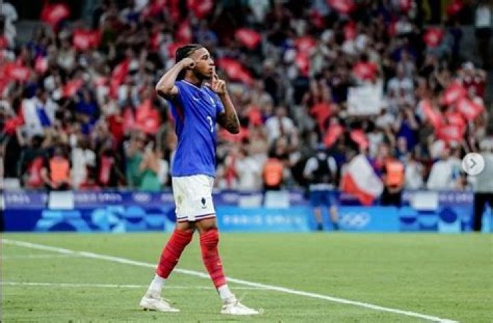 Michael Olise Parents And Family, How Is He Related To Sunday Oliseh?