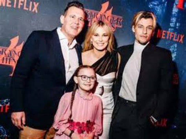 Millie Bobby Brown’s Sister Paige Brown Is Also An Actress – Watch Family Photos