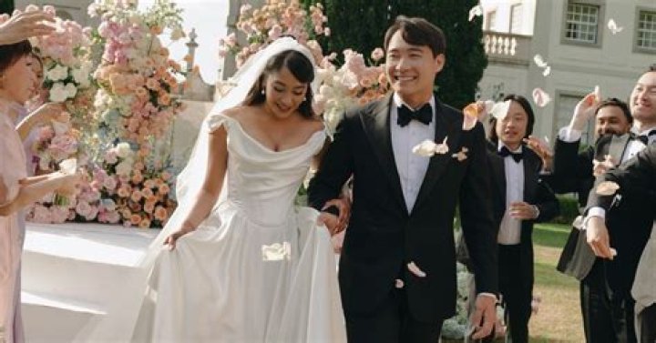 Nigel Ng Wife Eva: Uncle Roger Ex Wife, Is He Married?