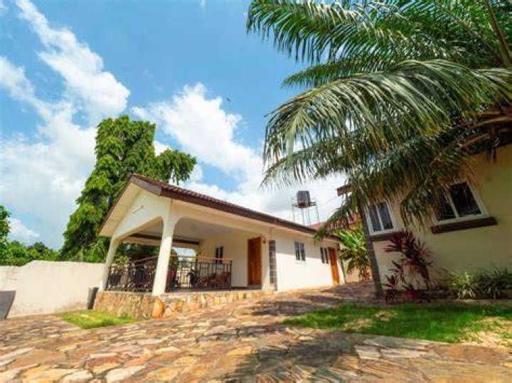 Pamadas Guesthouse, Dawaki