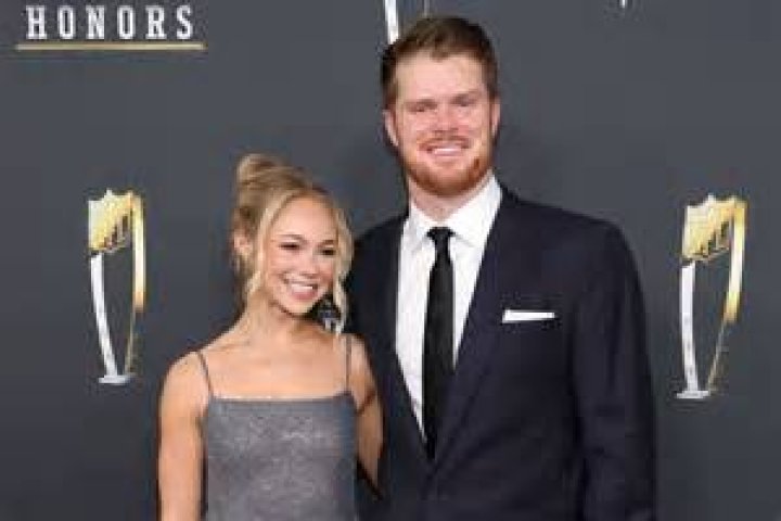 QB Sam Howell And Girlfriend Chloe Barbu Are Already Instagram Official