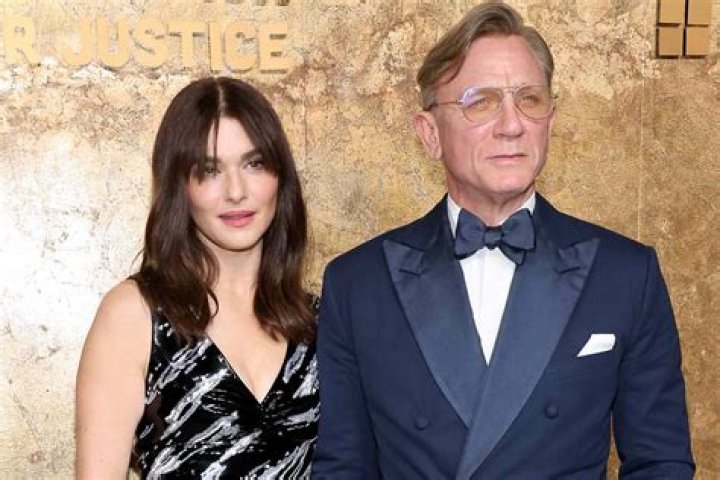 Rachel Weisz: Husband, net worth, tattoos, smoking & body measurements