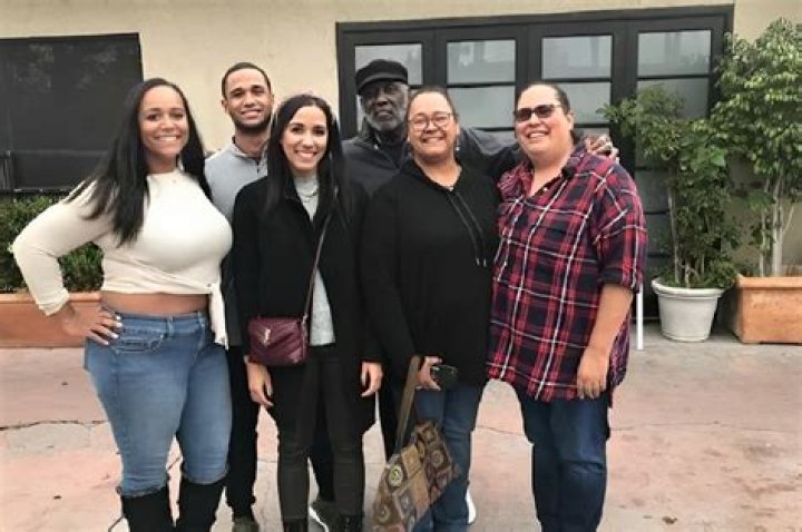 Richard Roundtree children: Meet John James Roundtree, Kelli Roundtree, Morgan Roundtree & Tayler Roundtree