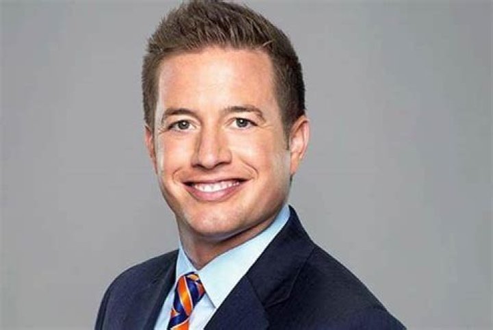 Ryan Field (Sportscaster) WABC: Net Worth, Age, Bio, Wiki, Wife, Married, Parents, and Salary