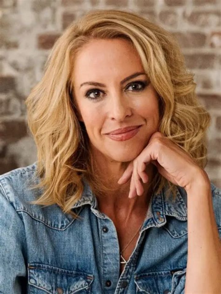 Sara Farr Height, Weight, Net Worth, Age, Birthday, Wikipedia, Who, Instagram, Biography