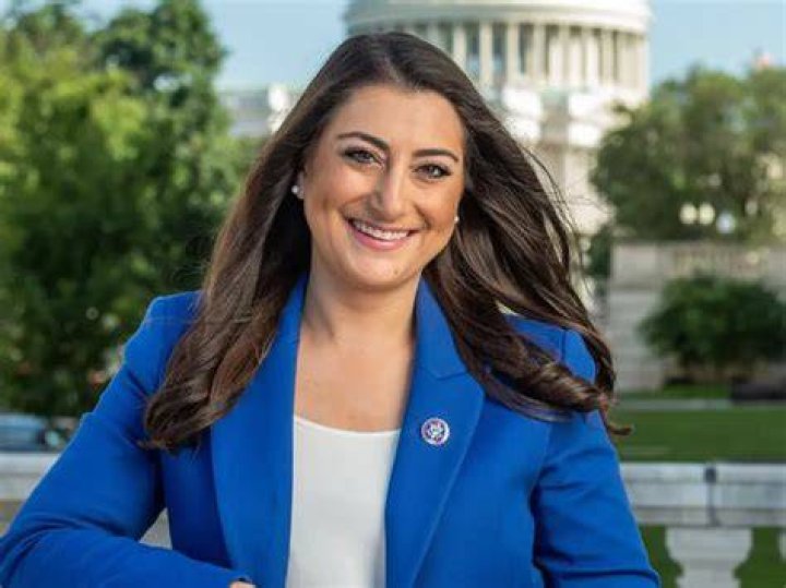 Sara Jacobs Age, Wiki, Background, Husband, Political Party, Net Worth, Education, Family