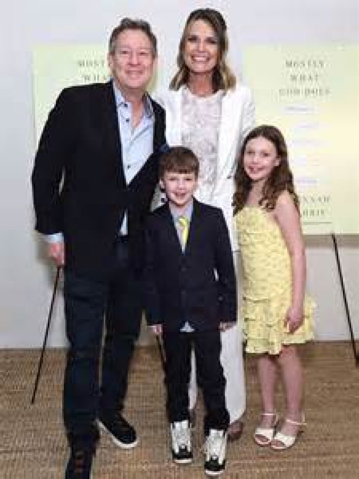 Savannah Guthrie’s Net Worth, Age, Height, Weight, Husband, Kids, Bio-Wiki