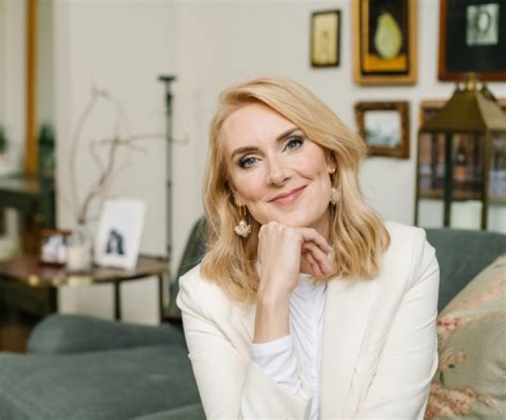 Sharon McMahon Minnesota Biography Age, Instagram, Political Party, Husband